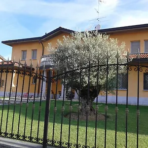 https://one-million.it-lombardy.com